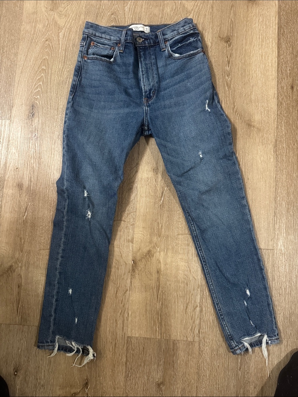 Abercrombie & Fitch Distressed Cropped Blue Jeans
